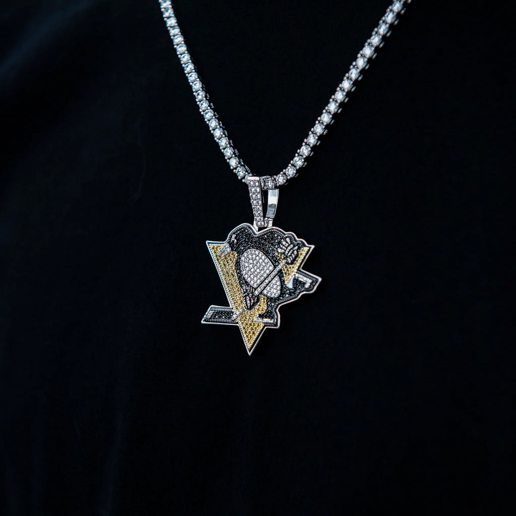 Pittsburgh Penguins Official NHL Logo Pendant in White Gold