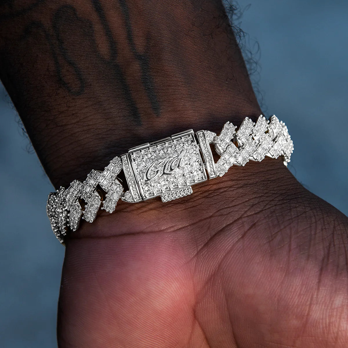 12MM Prong Baguette Cuban Bracelet - White Gold