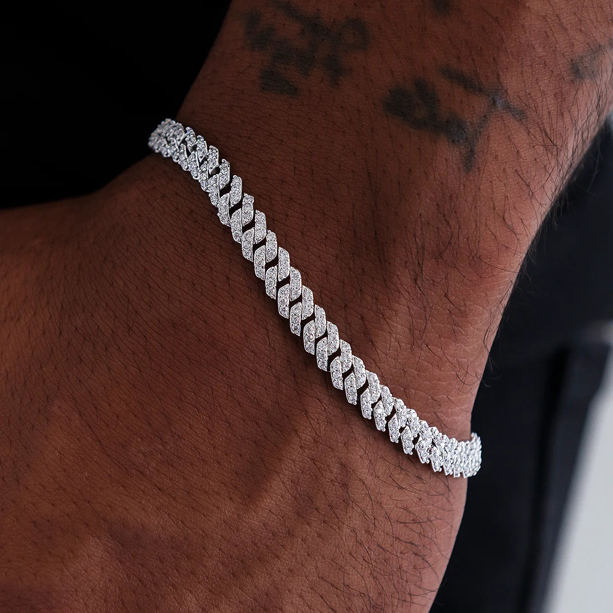 Micro Diamond Prong Cuban Bracelet in White Gold - 6mm