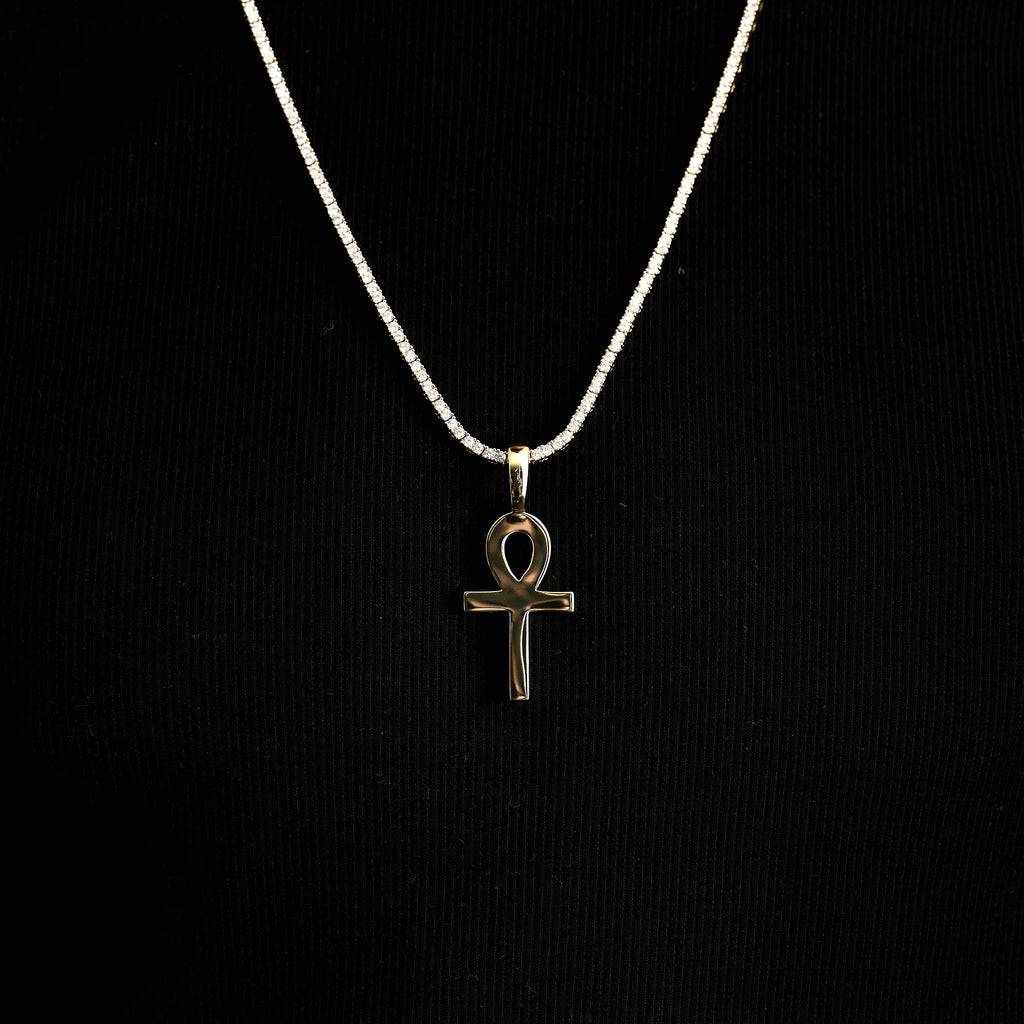 Simple Ankh Pendant in Yellow Gold