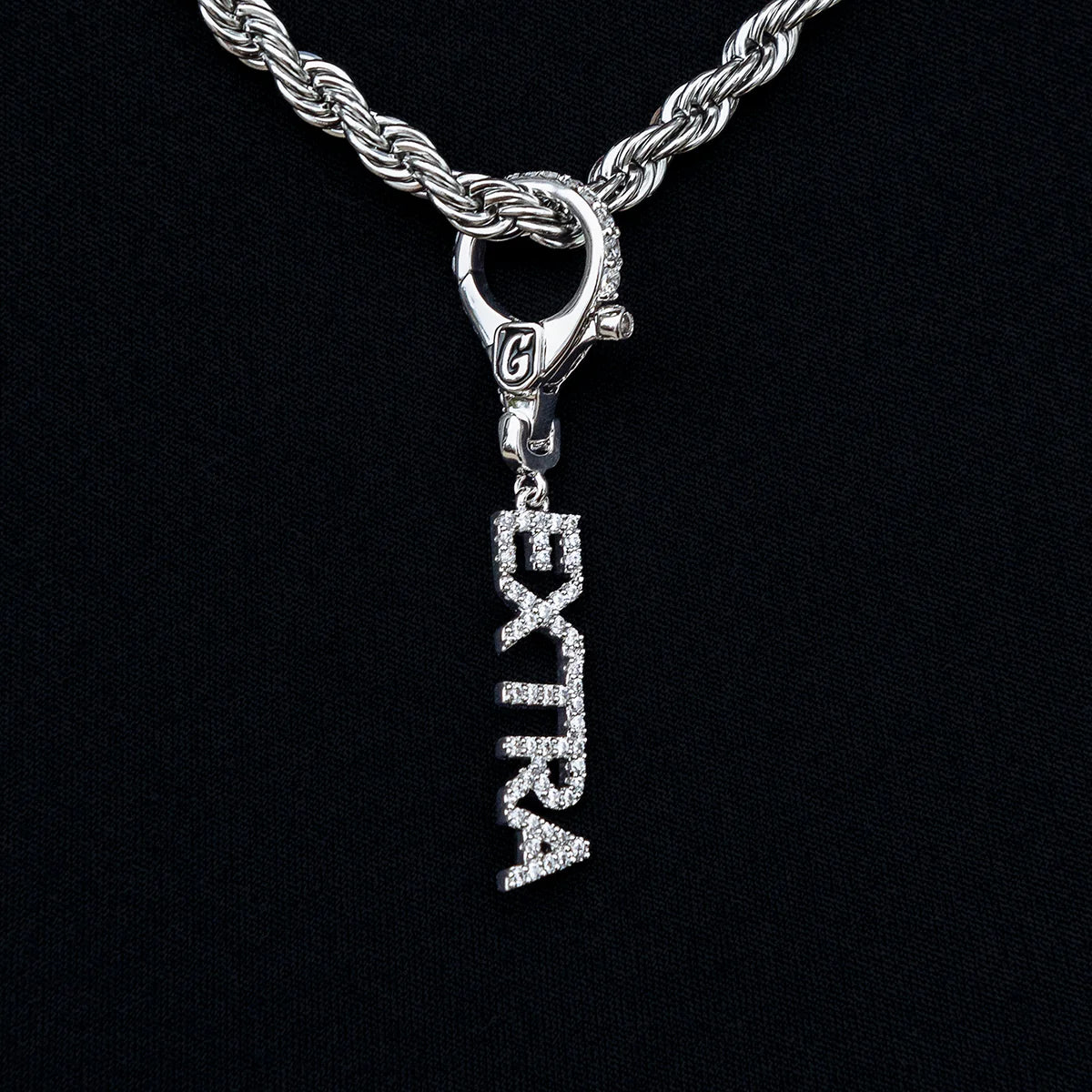 "Extra" Clip On Pendant in White Gold