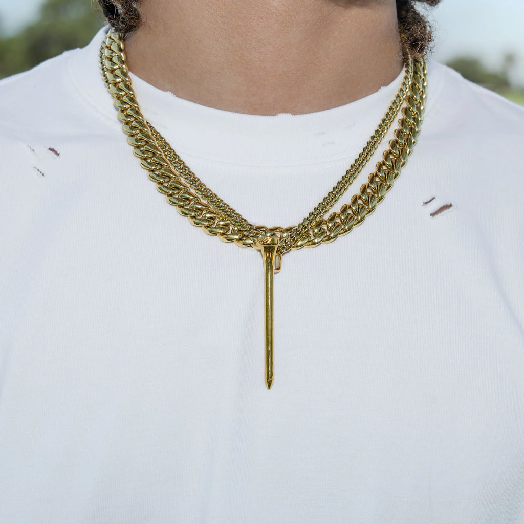 Golf Tee Pendant in Yellow Gold