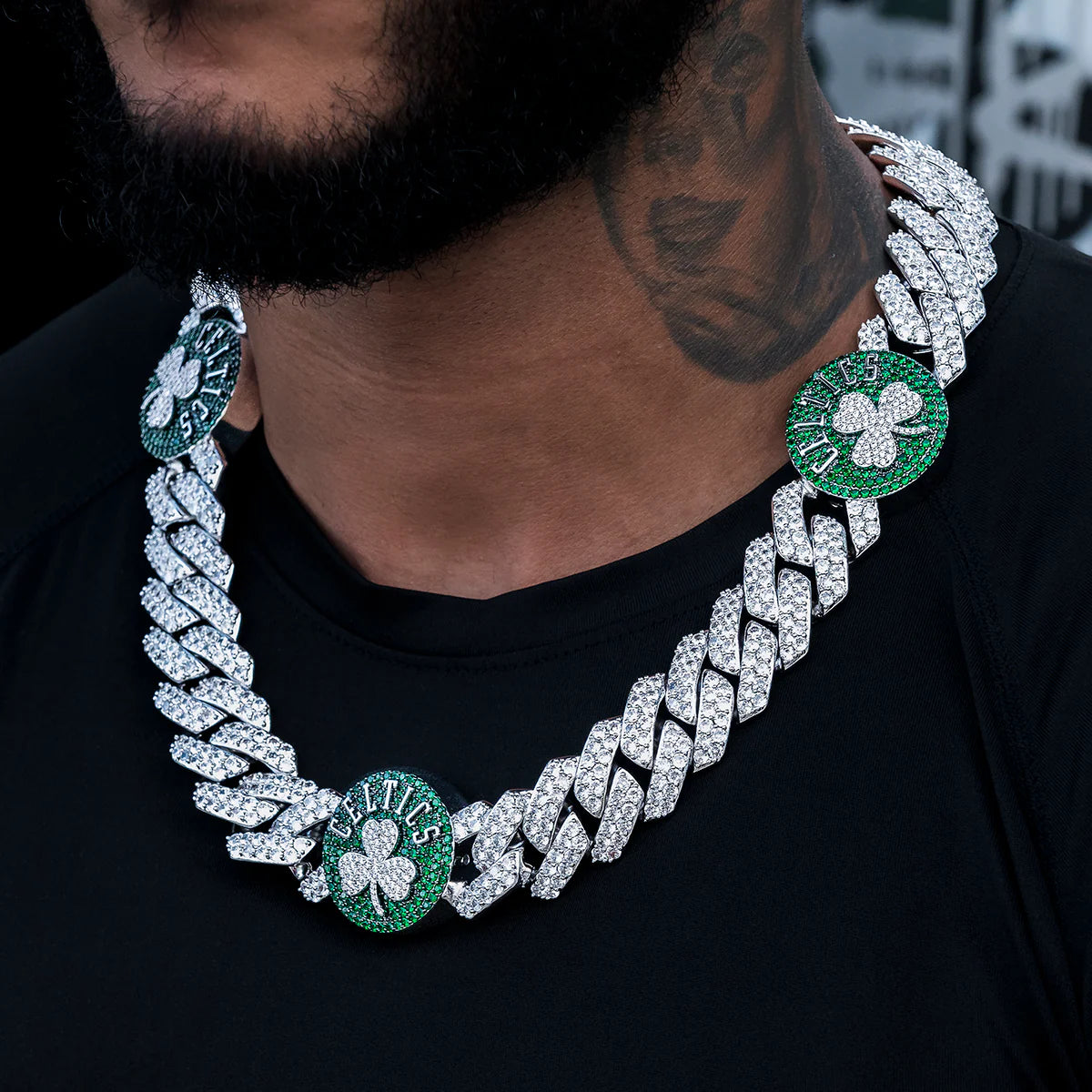 Boston Celtics Official NBA Diamond Prong Cuban Chain in White Gold- 25mm