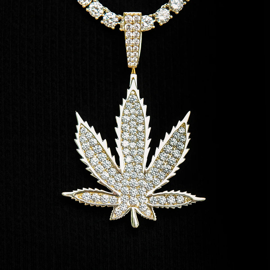 Large Diamond Weed Leaf Pendant - Yellow Gold