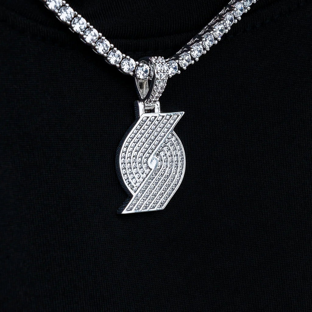 Portland Trail Blazers Official NBA Micro Logo Pendant in White Gold