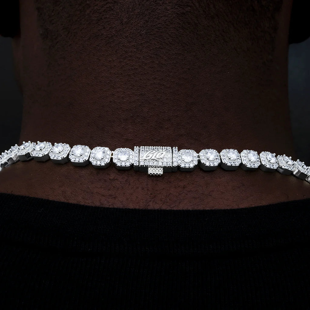 Clustered Tennis Chain in White Gold- 8.5mm