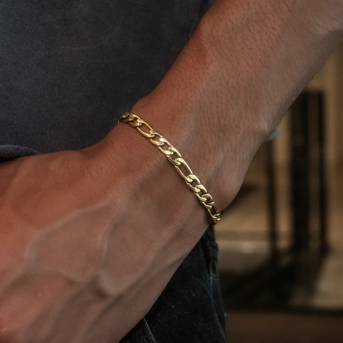 Figaro Bracelet in Yellow Gold- 6mm