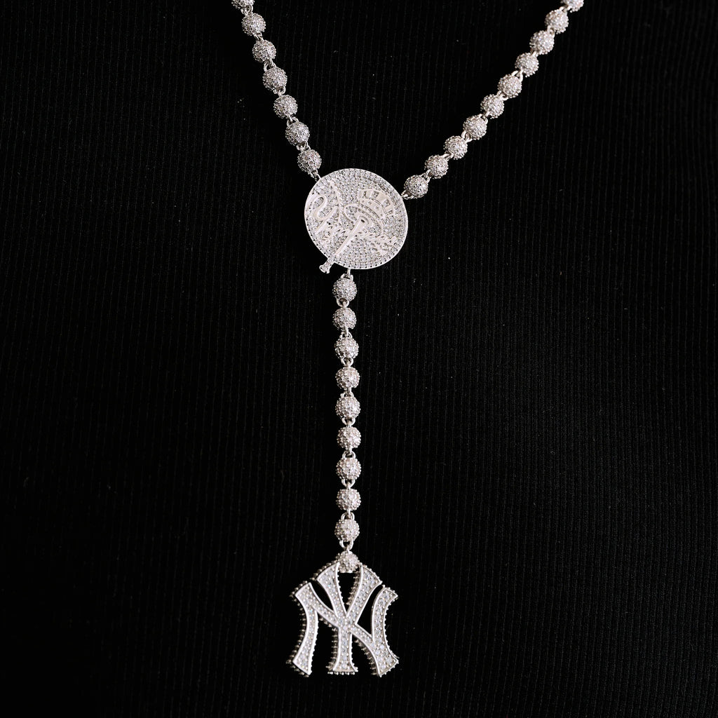 New York Yankees Official MLB Lariat in White Gold