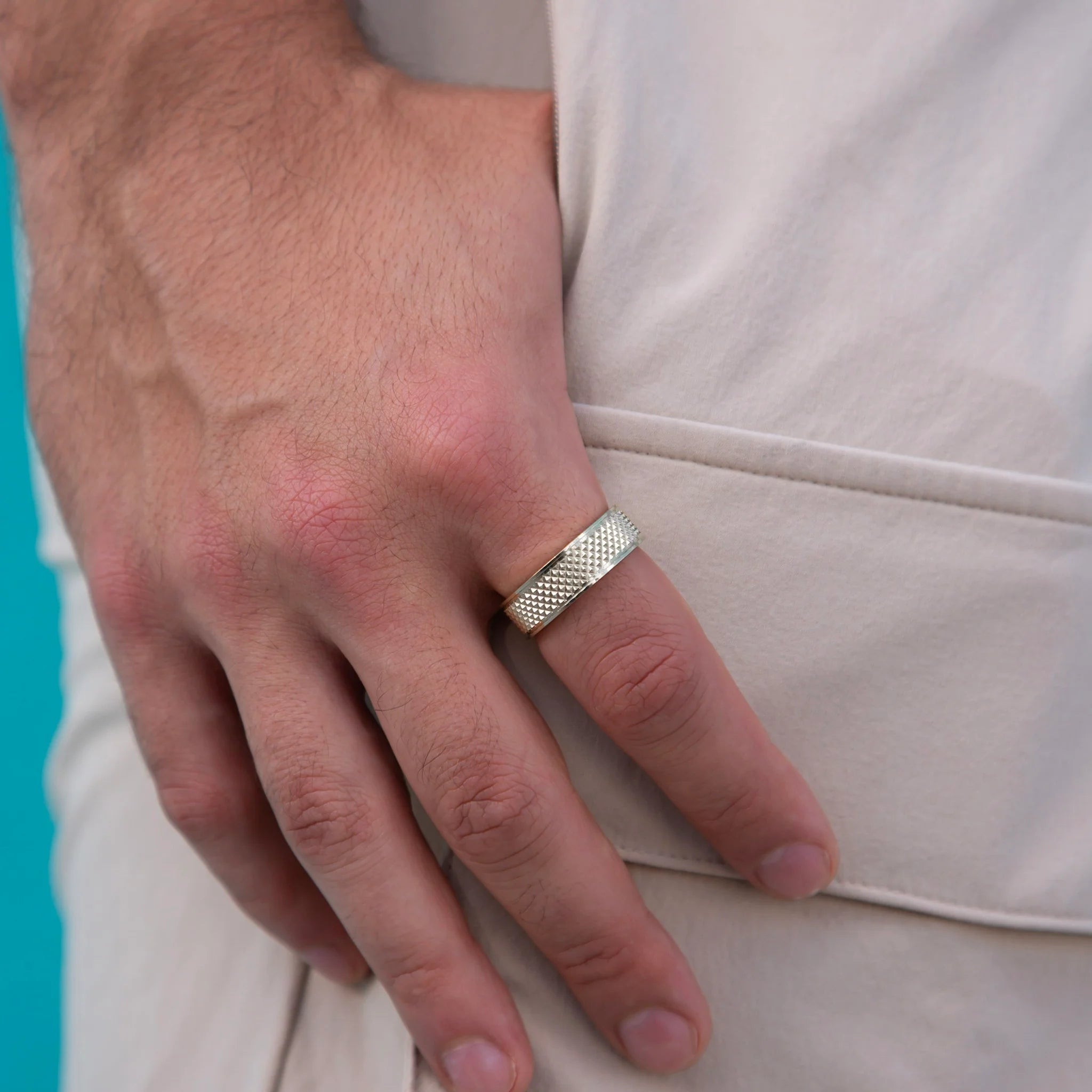 Grooved Spike Ring in White Gold