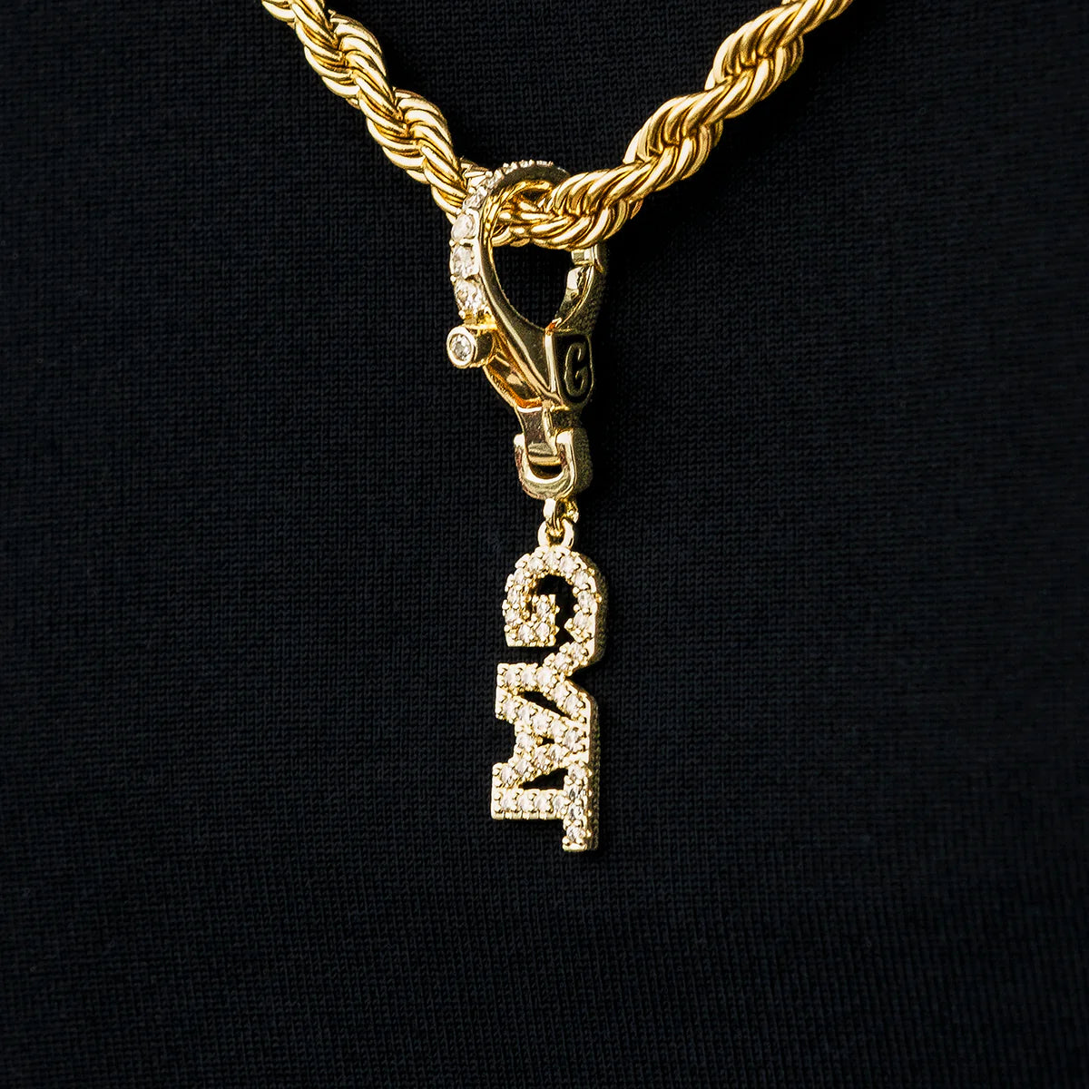 "Gyat" Clip On Pendant in Yellow Gold
