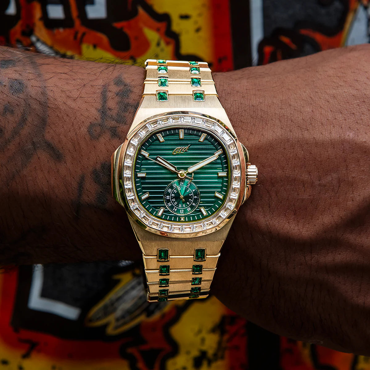39MM Visionary Moissanite Iced Emerald Stone Band Watch - Yellow Gold